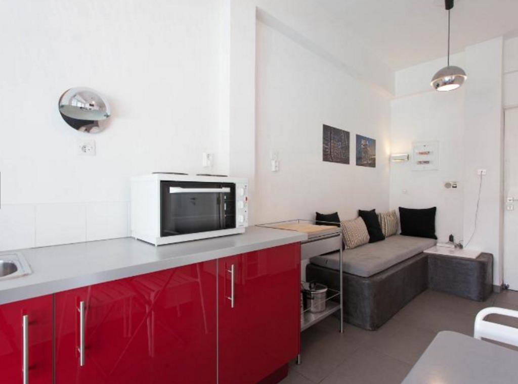 Acropolis Charming Apartment With Large Balcony - Dm17 Афины Экстерьер фото
