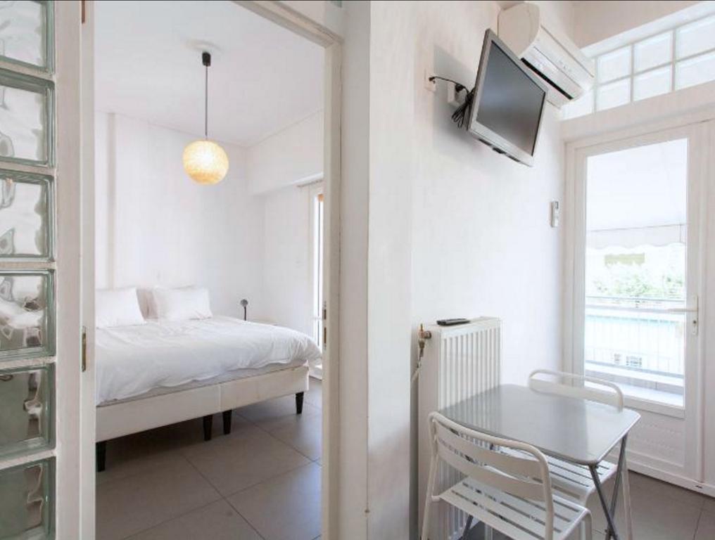 Acropolis Charming Apartment With Large Balcony - Dm17 Афины Экстерьер фото